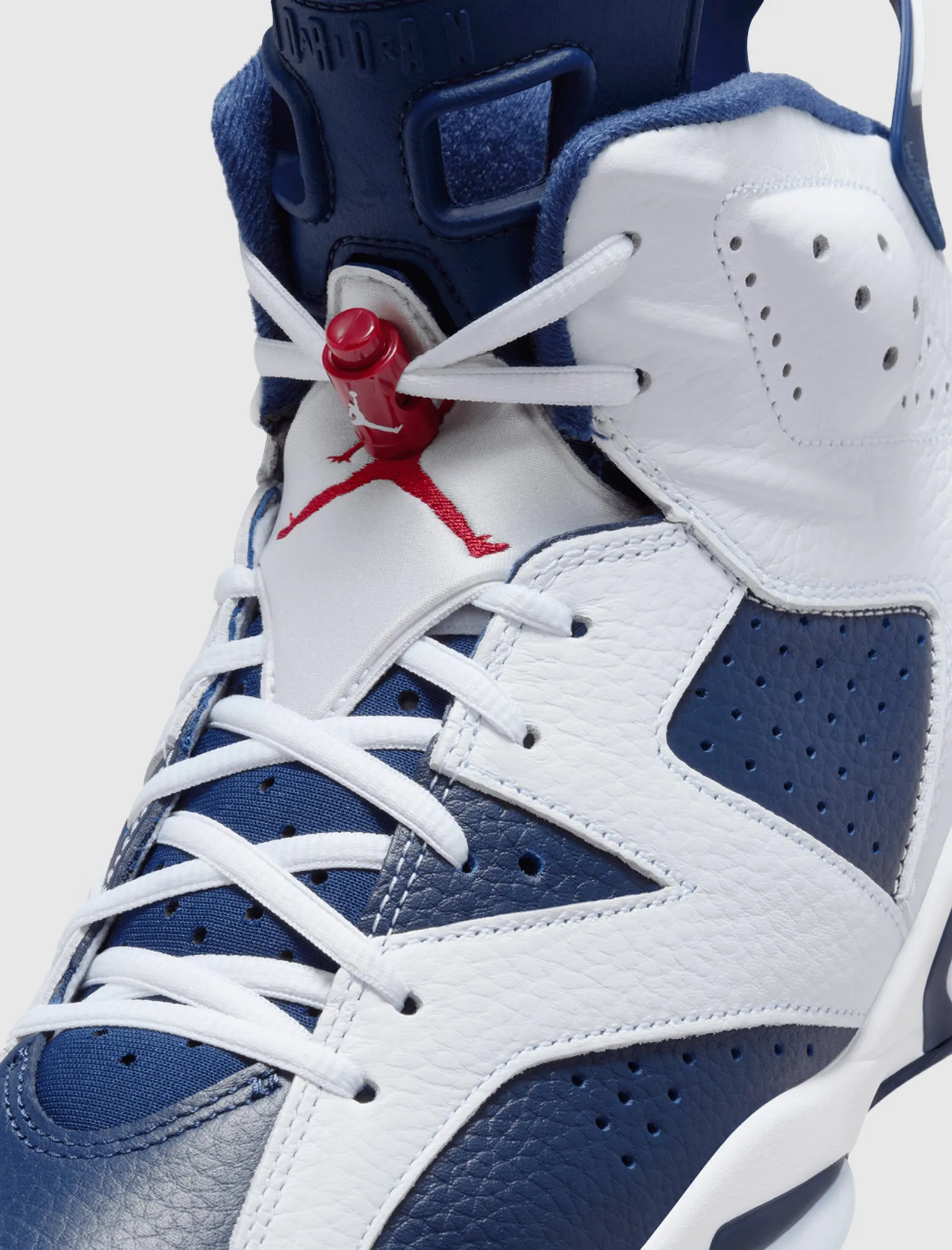 AIR JORDAN 6 RETRO "WHITE/VARSITY RED/MIDNIGHT NAVY"