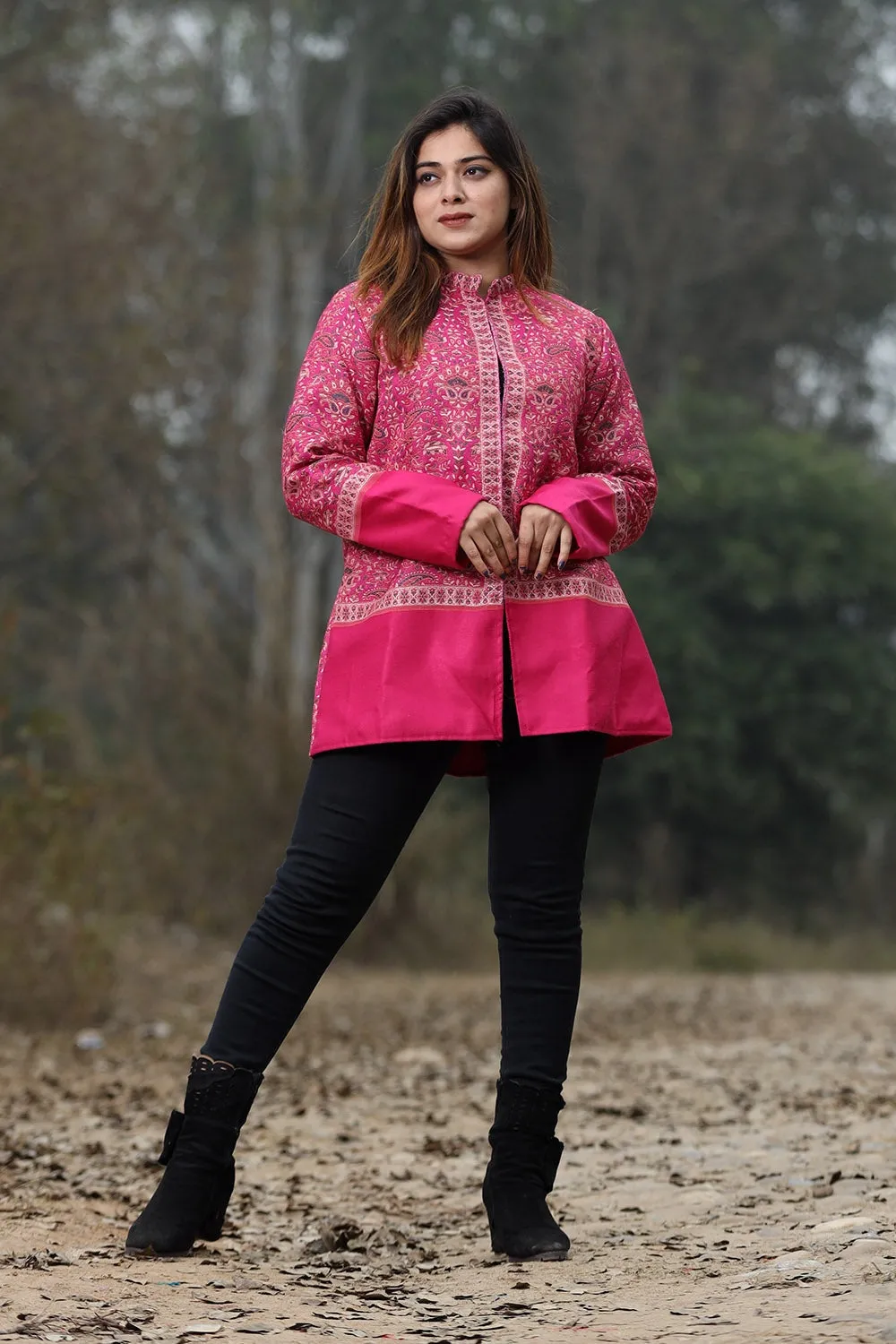 Alluring Pink Colour Jamawar Woven Jacket With Beautiful Designer Pattern Defines Sophistication.