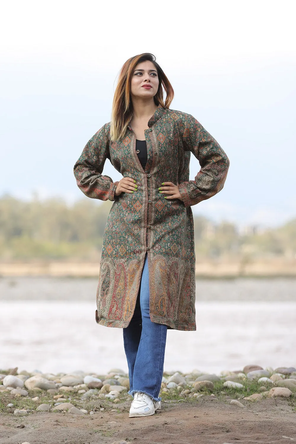 EXOTIC GREEN  Colour Kani Jacket Along With New Designer Jaal Pattern