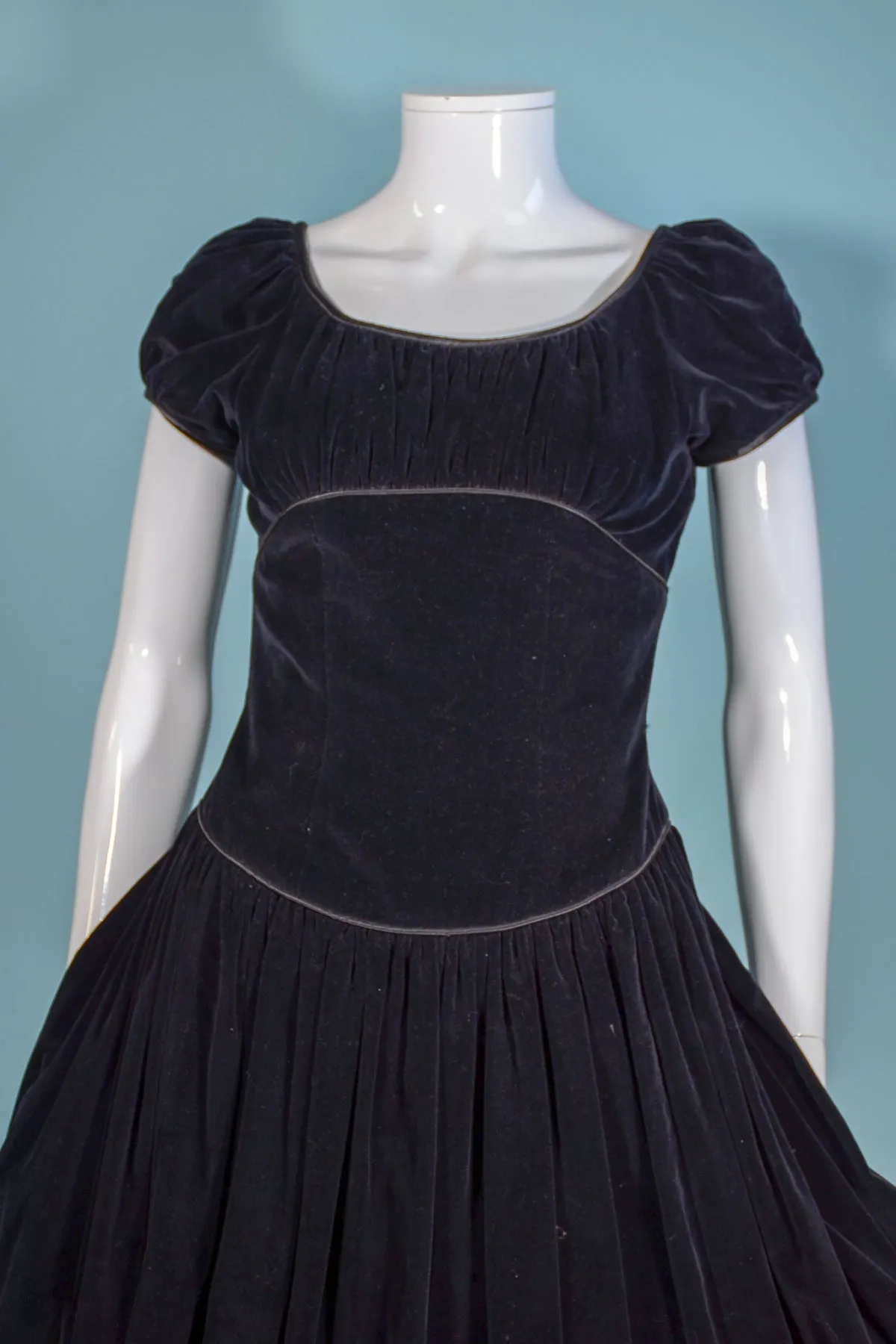 Teena Paige Vintage 50s Black Velvet Dress, Fitted Waist Puff Sleeves, Junior Sizing XS