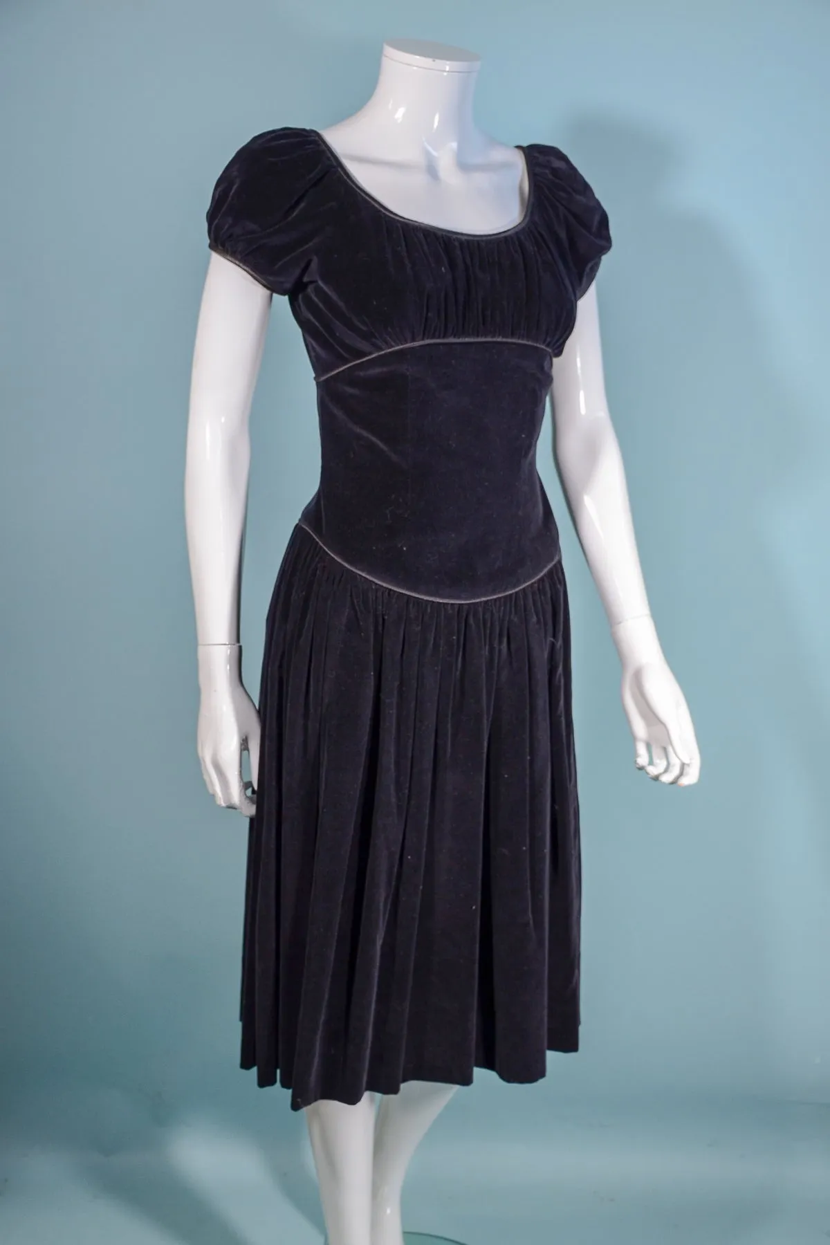 Teena Paige Vintage 50s Black Velvet Dress, Fitted Waist Puff Sleeves, Junior Sizing XS